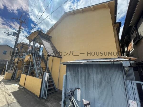 大阪府八尾市植松町５丁目の物件外観写真