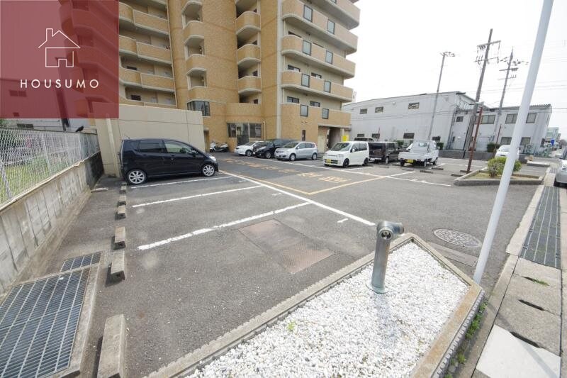 ハイツエンブレムの物件外観写真