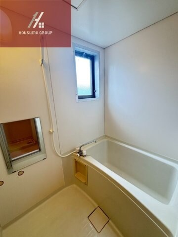 ロイヤルハイツの物件内観写真