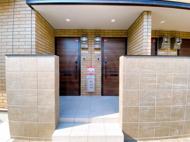 南巽駅 徒歩5分 1階の物件外観写真