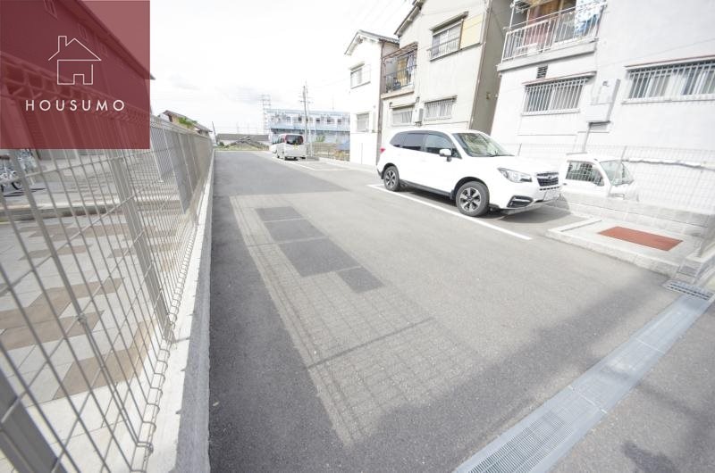 マノワール善根寺の物件外観写真