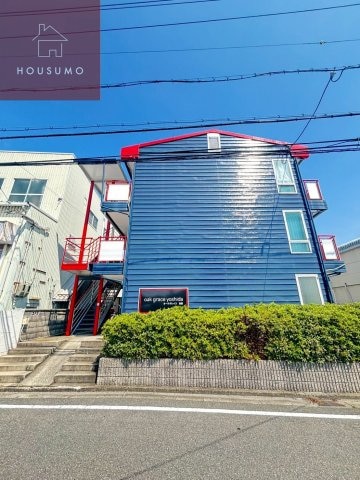 オークグレイス吉田の物件外観写真