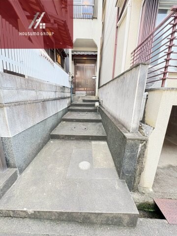 東石切町３丁目貸家の物件外観写真