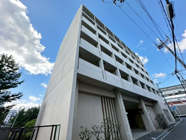 アーデン千里中央の物件外観写真