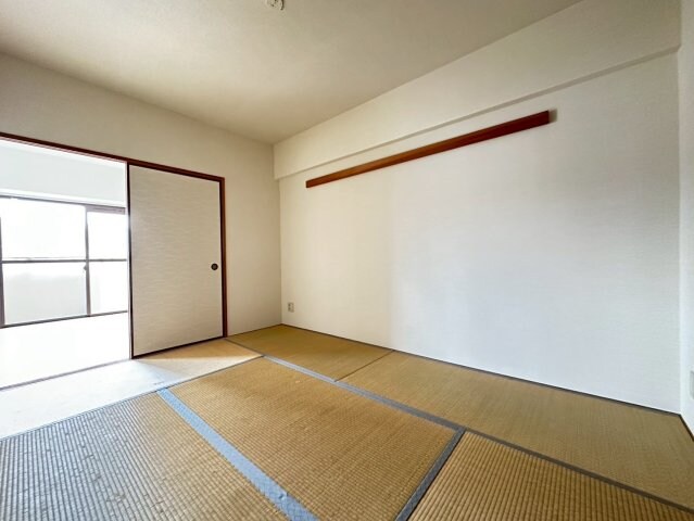 リヴェール緑地の物件内観写真