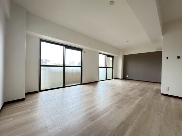 リヴェール緑地の物件内観写真