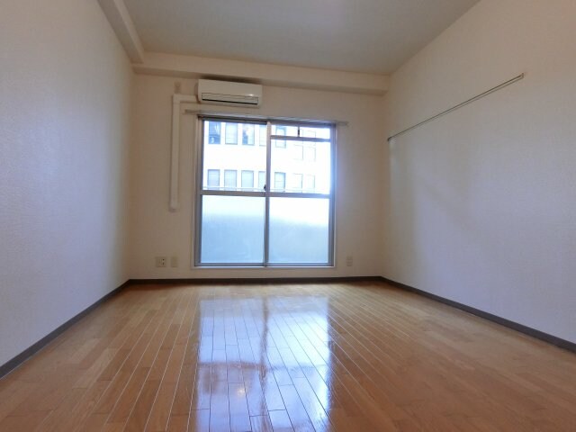 プルミエールメゾン江坂の物件内観写真