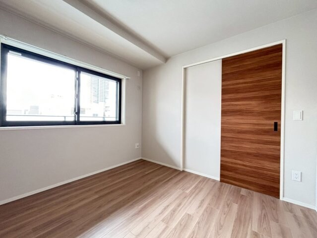 Refisia箕面船場の物件内観写真