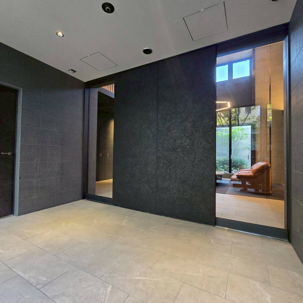 Refisia箕面船場の物件外観写真