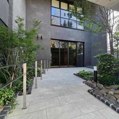 Refisia箕面船場の物件外観写真