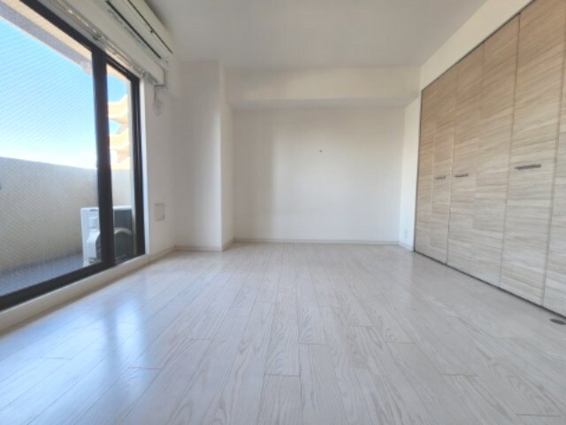 サムティ江坂レガーロの物件内観写真