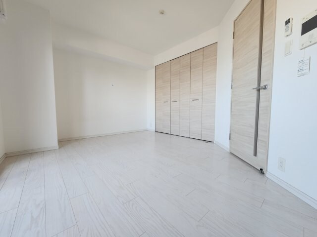 サムティ江坂レガーロの物件内観写真