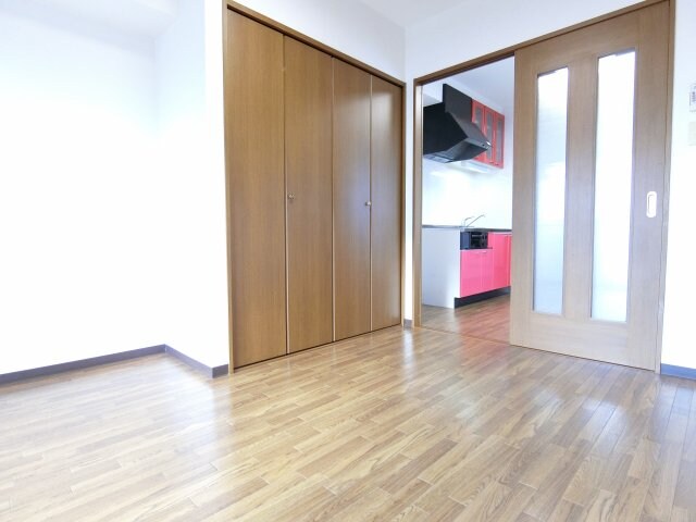 第6関根マンションの物件内観写真