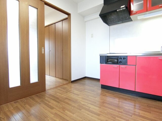 第6関根マンションの物件内観写真