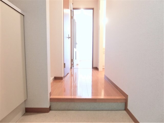 ミラクルセブン江坂の物件内観写真