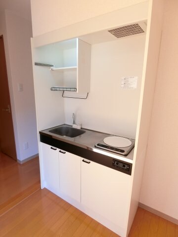 ミラクルセブン江坂の物件内観写真