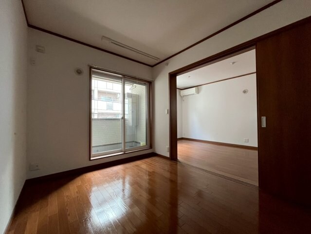 江坂駅 徒歩5分 2階の物件内観写真