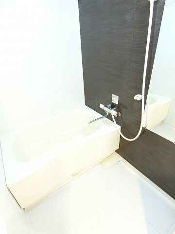 ドゥーエ江坂Ⅲの物件内観写真