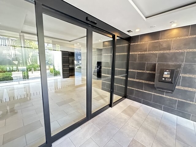 スプランディッド新大阪WESTの物件外観写真