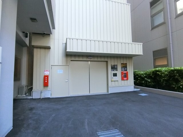 スプランディッド江坂駅前の物件外観写真