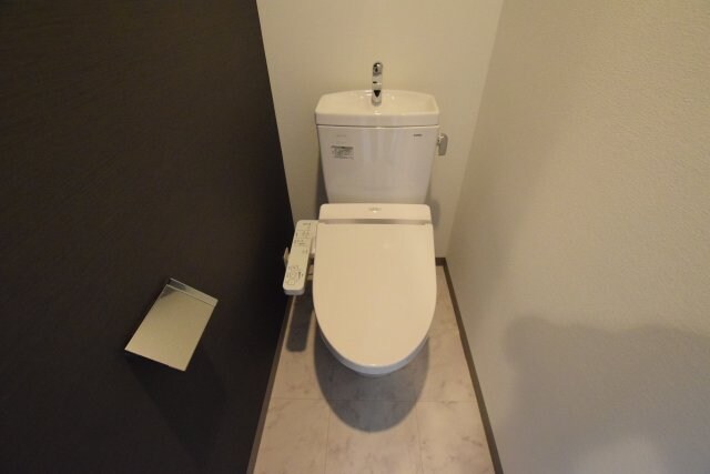 サムティ江坂レガーロの物件内観写真