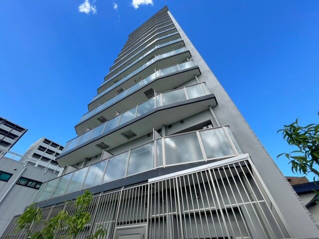 エスリード江坂セントラムの物件外観写真