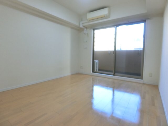 WGB江坂の物件内観写真