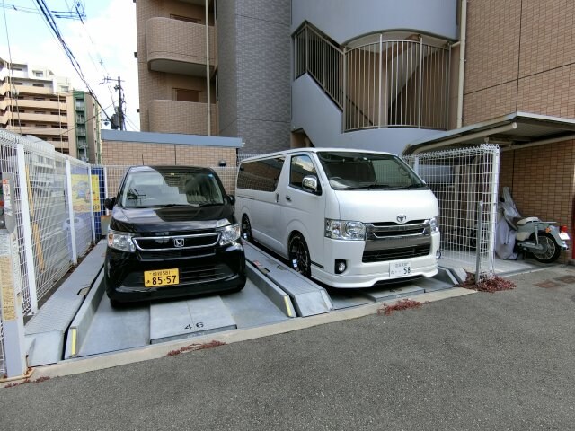 WGB江坂の物件外観写真