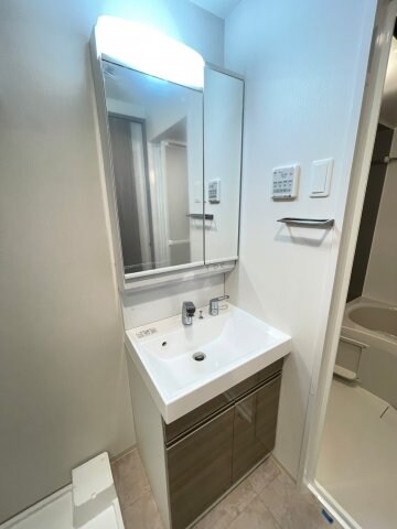 エスリードレジデンス江坂垂水町の物件内観写真