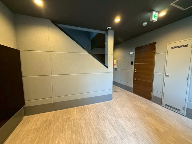 プルメリア阪大前の物件外観写真