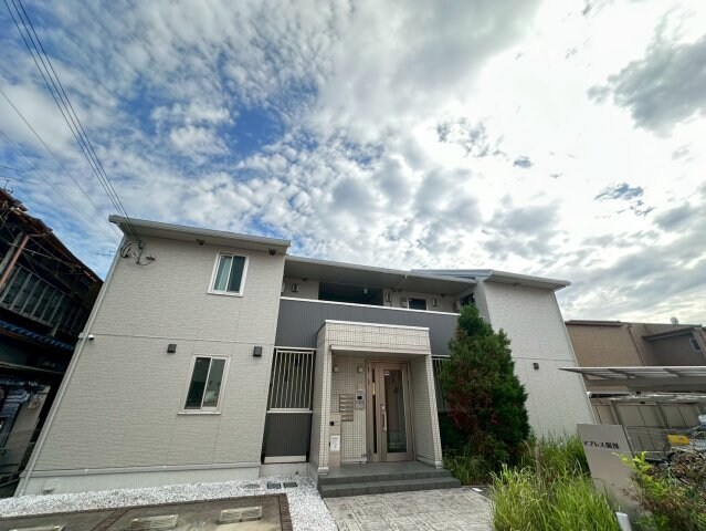 マプレス服部の物件外観写真