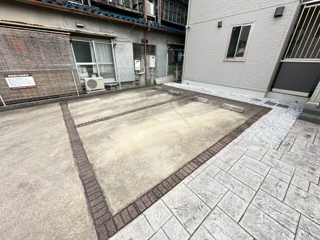 マプレス服部の物件外観写真