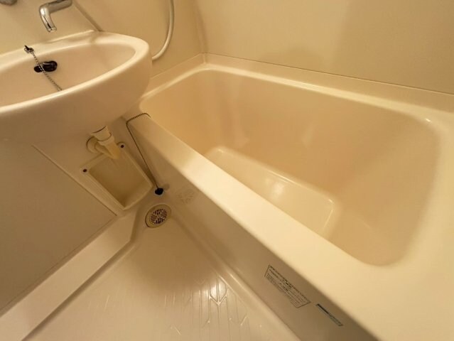 カルムイン江坂Ⅲの物件内観写真