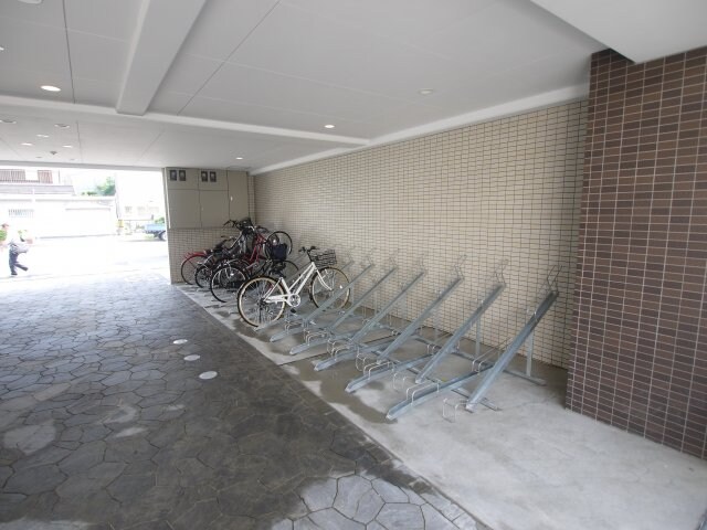 ライフステージ江坂南の物件内観写真