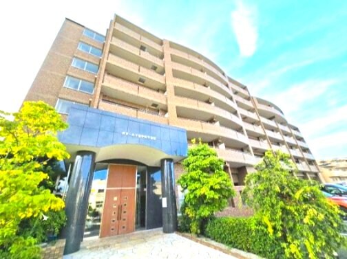 ボヌール千里中央弐番館の物件外観写真