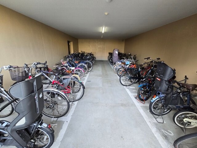 ボヌール千里中央弐番館の物件内観写真