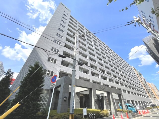 江坂駅 徒歩3分 3階の物件外観写真