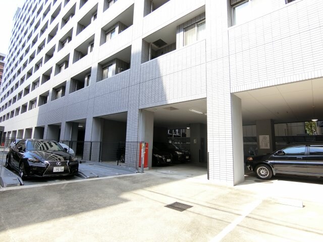 江坂駅 徒歩3分 3階の物件外観写真