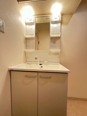 アーバンパーク緑地公園の物件内観写真