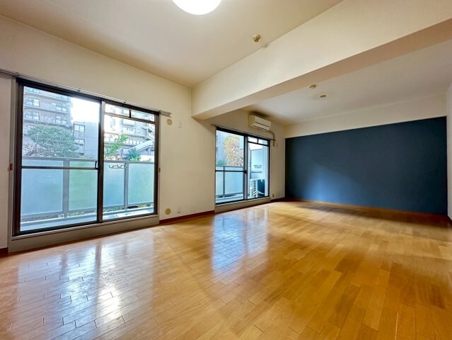 アーバンパーク緑地公園の物件内観写真