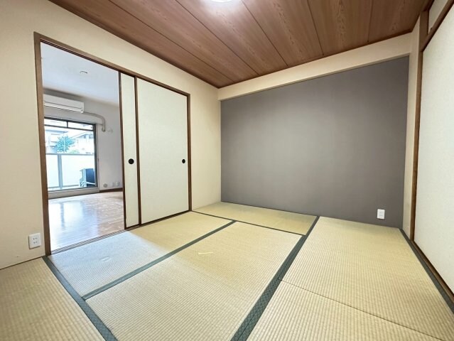 アーバンパーク緑地公園の物件内観写真