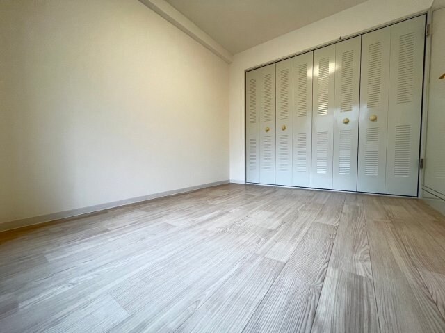 アーバンパーク緑地公園の物件内観写真