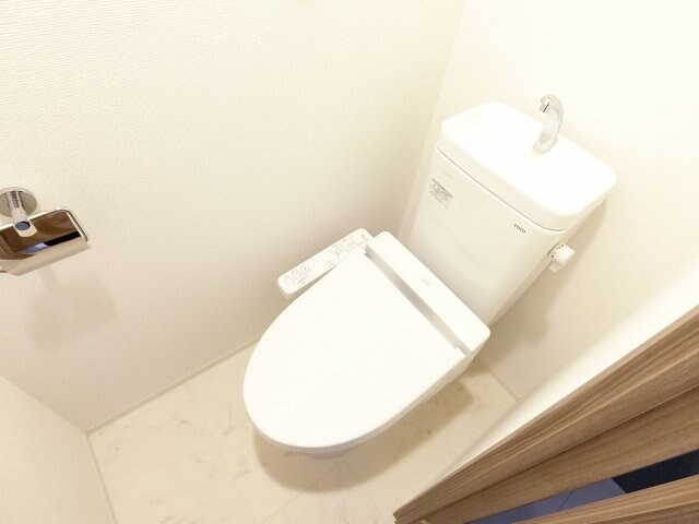 スペーシア江坂広芝町の物件内観写真