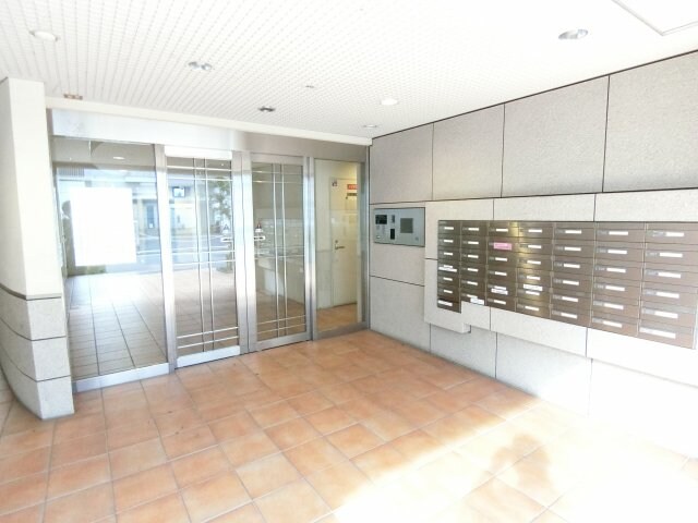 CASSIA江坂の物件外観写真