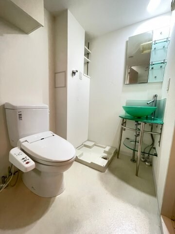 江坂駅 徒歩5分 7階の物件内観写真