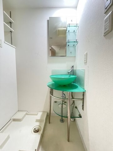 江坂駅 徒歩5分 7階の物件内観写真