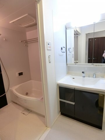 ノルデンハイム江坂Ⅱの物件内観写真