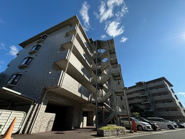 桃山台駅 徒歩10分 4階の物件外観写真