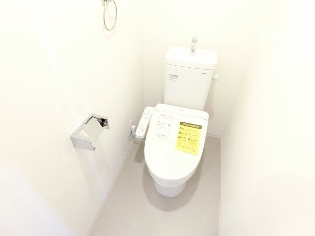 フェリシア江坂の物件内観写真