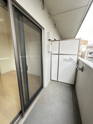 緑地公園駅 徒歩9分 4階の物件内観写真